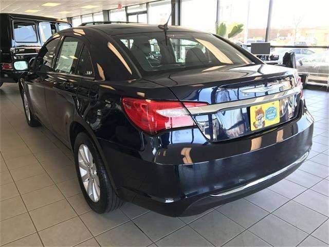 Chrysler 200 2012 photo 4